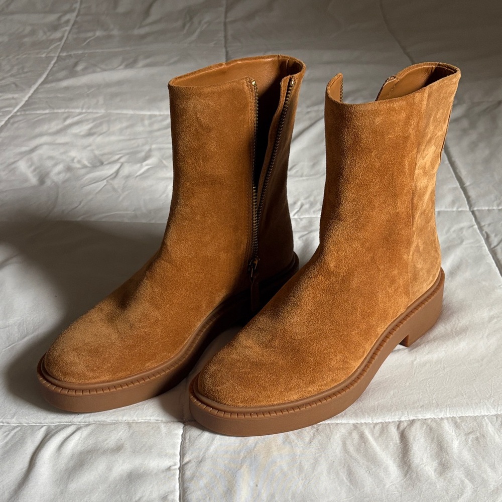 Vince 38MM Kady Suede Ankle Boots Sz 7